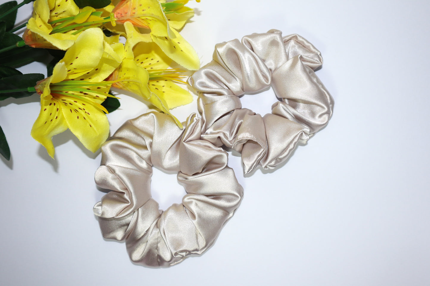 Ivory Satin Deluxe Scrunchie